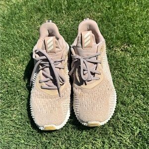 Stylish Women's Sneakers